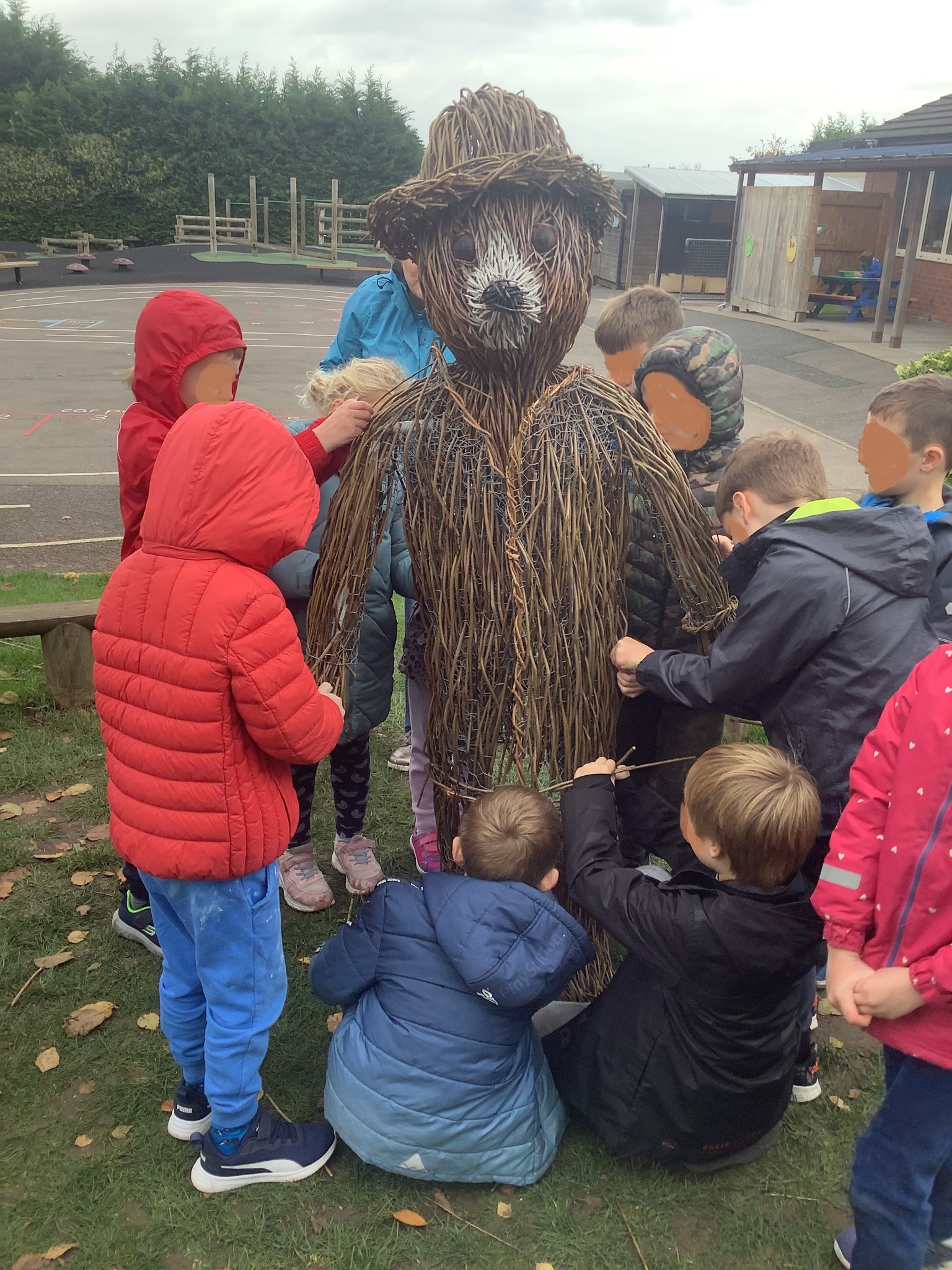 willow sculptures